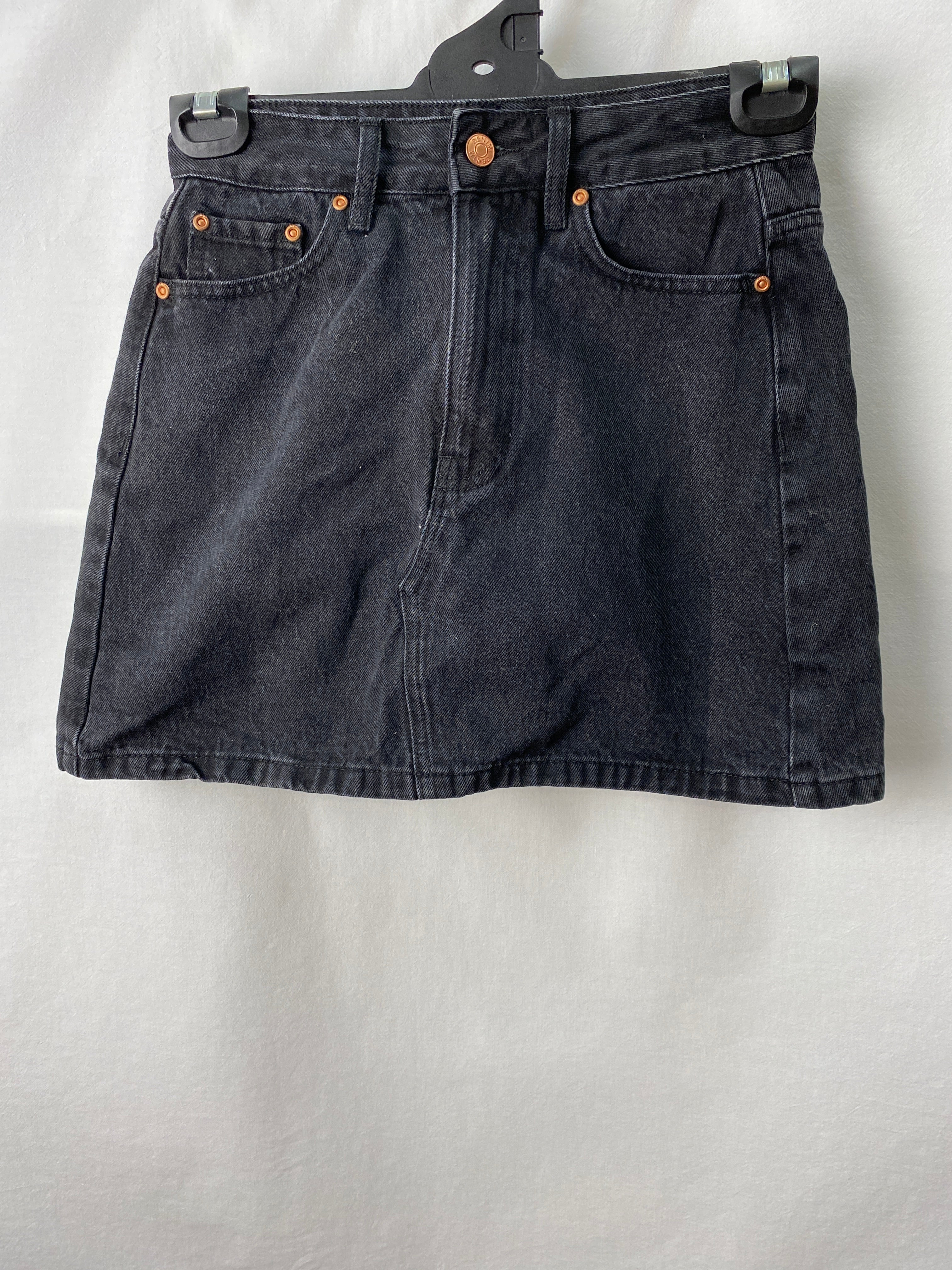 Atmos & Here Womens Skirt Size 8