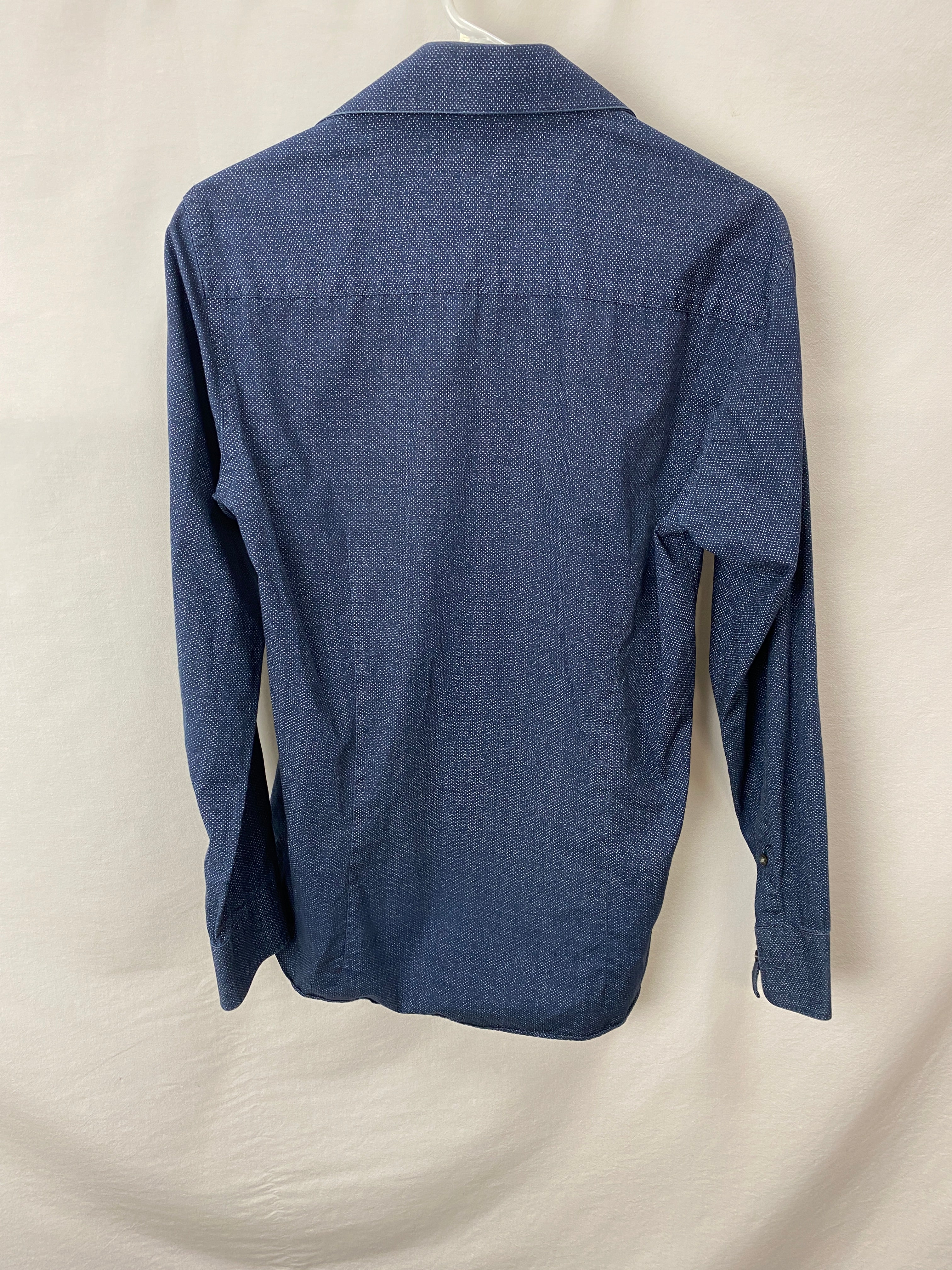 Calvin Klein Mens Shirt Size 38/86 - Image 2
