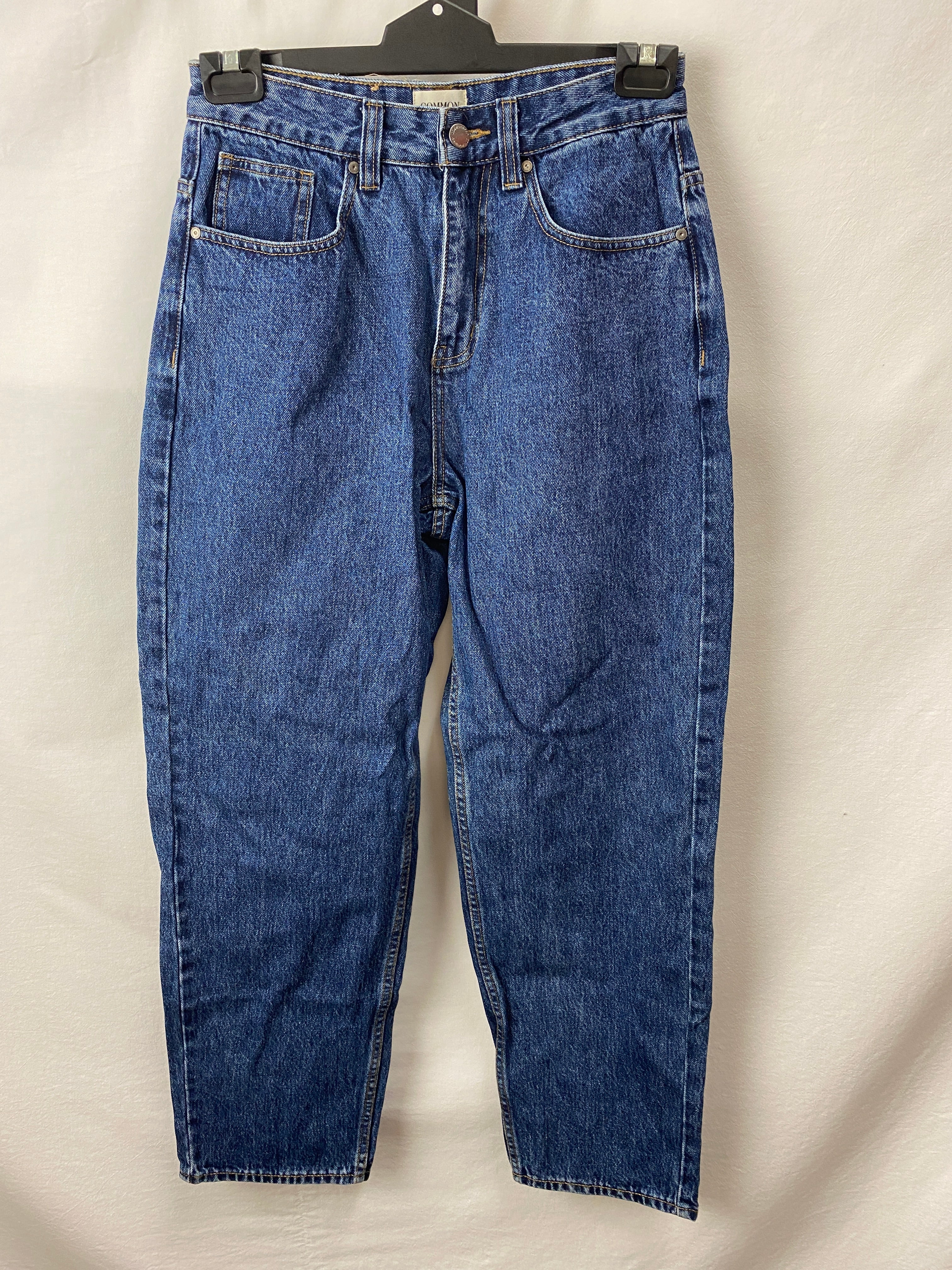 Common Need Womens/Mens Pants Size 28