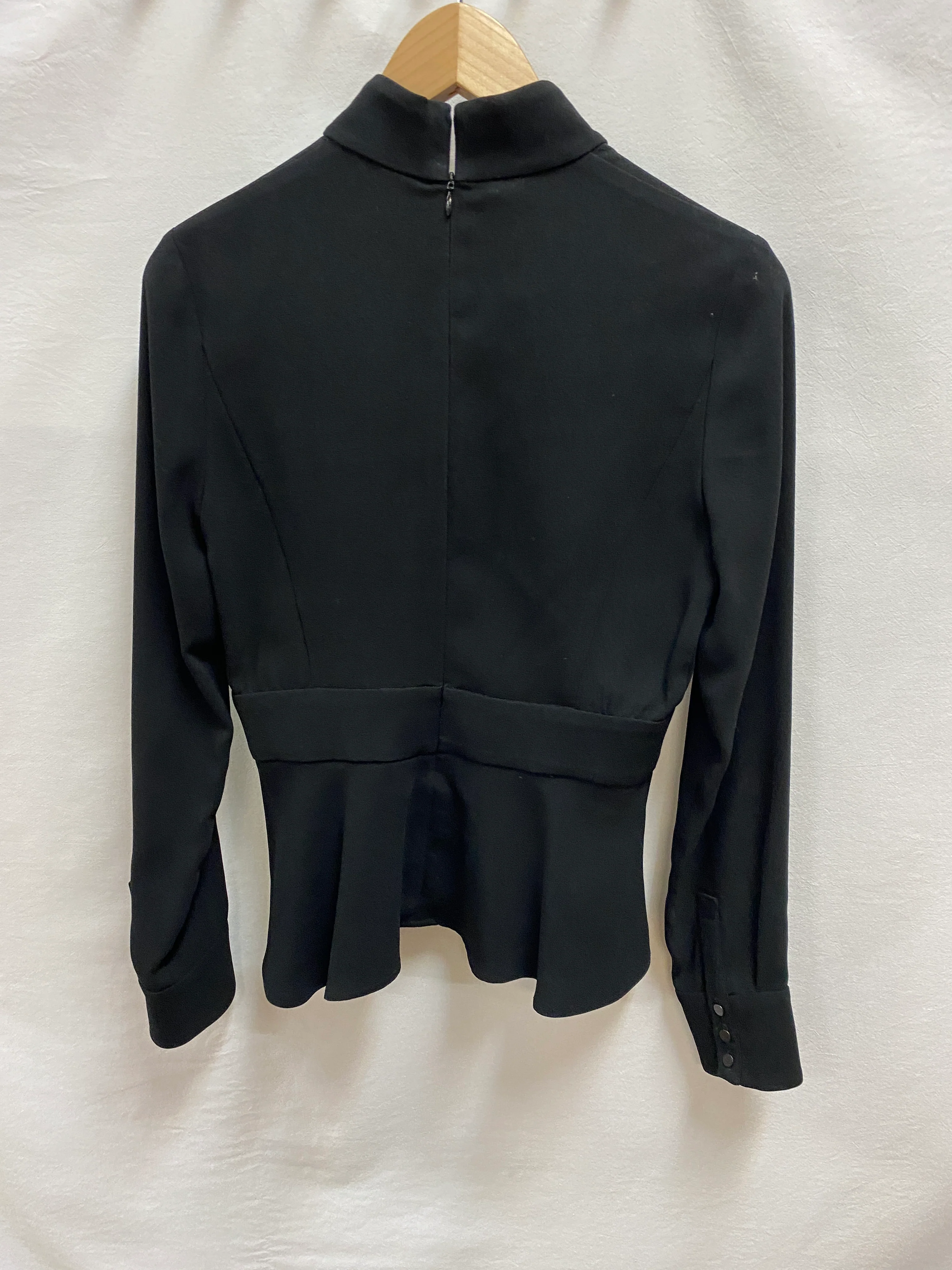 Cue Womens Top Size 8 - Image 2