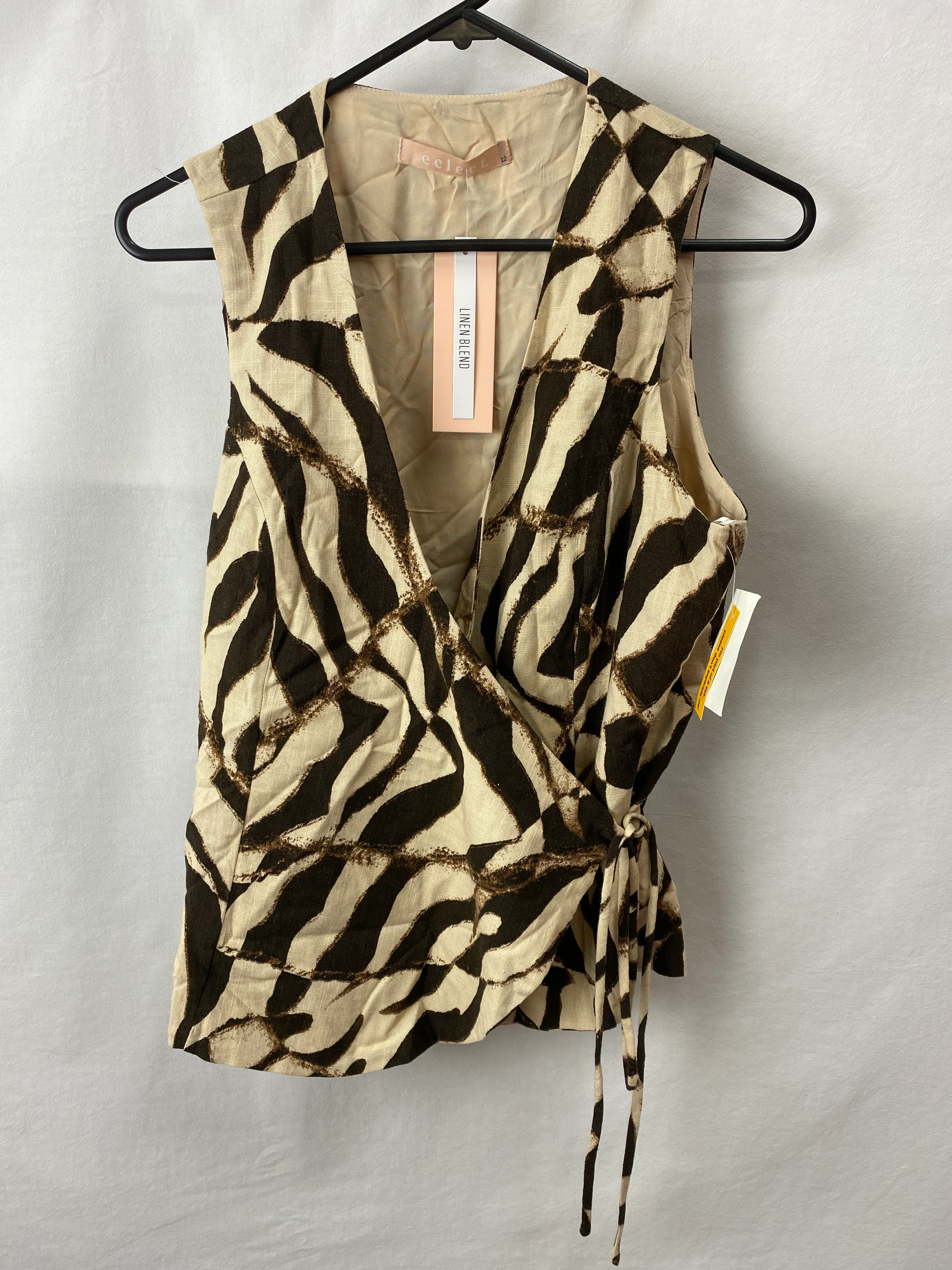 Eclect Womens Top Size 12 BNWT