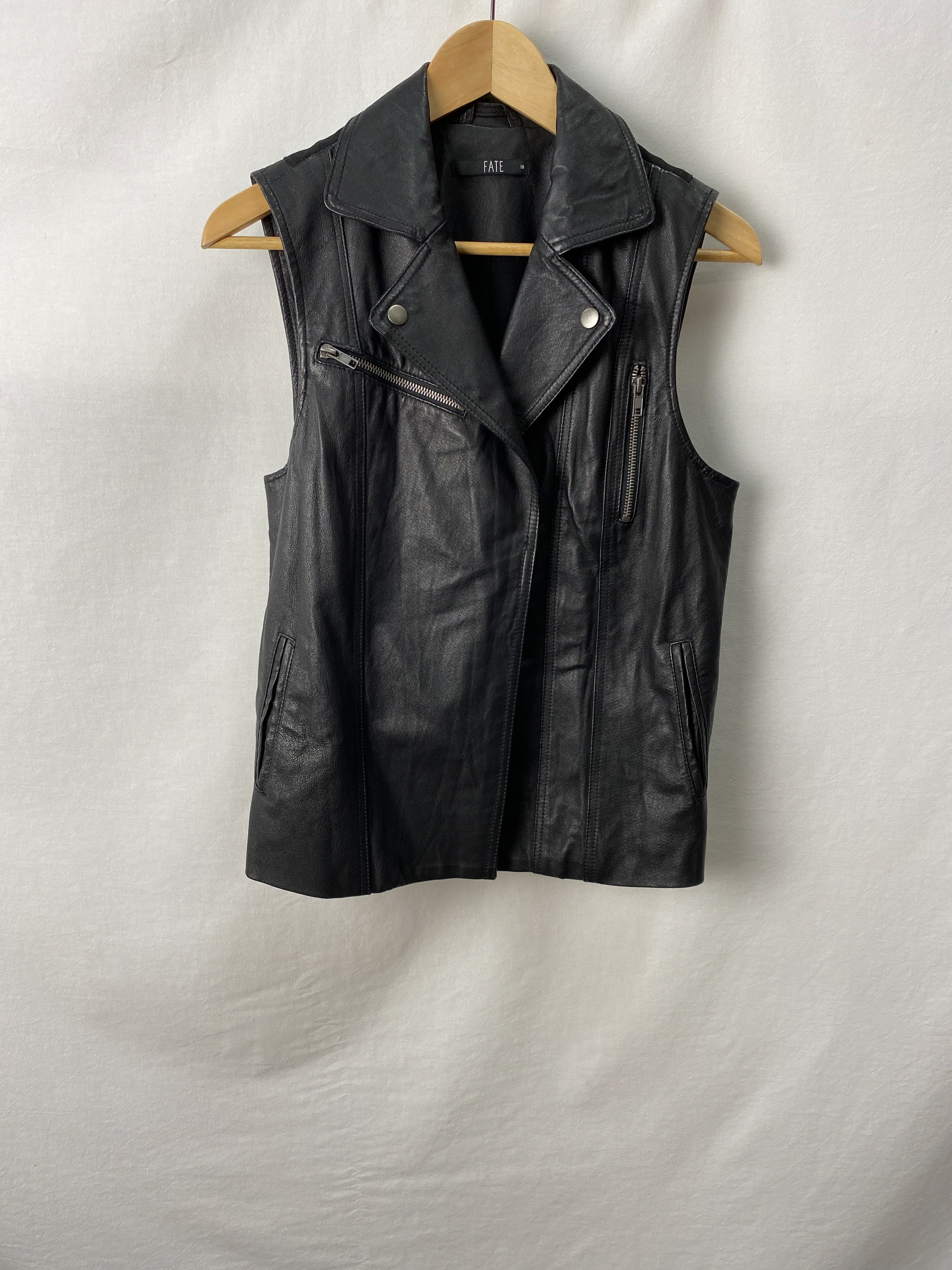 Fate Womens Sleeveless Jacket Size 10