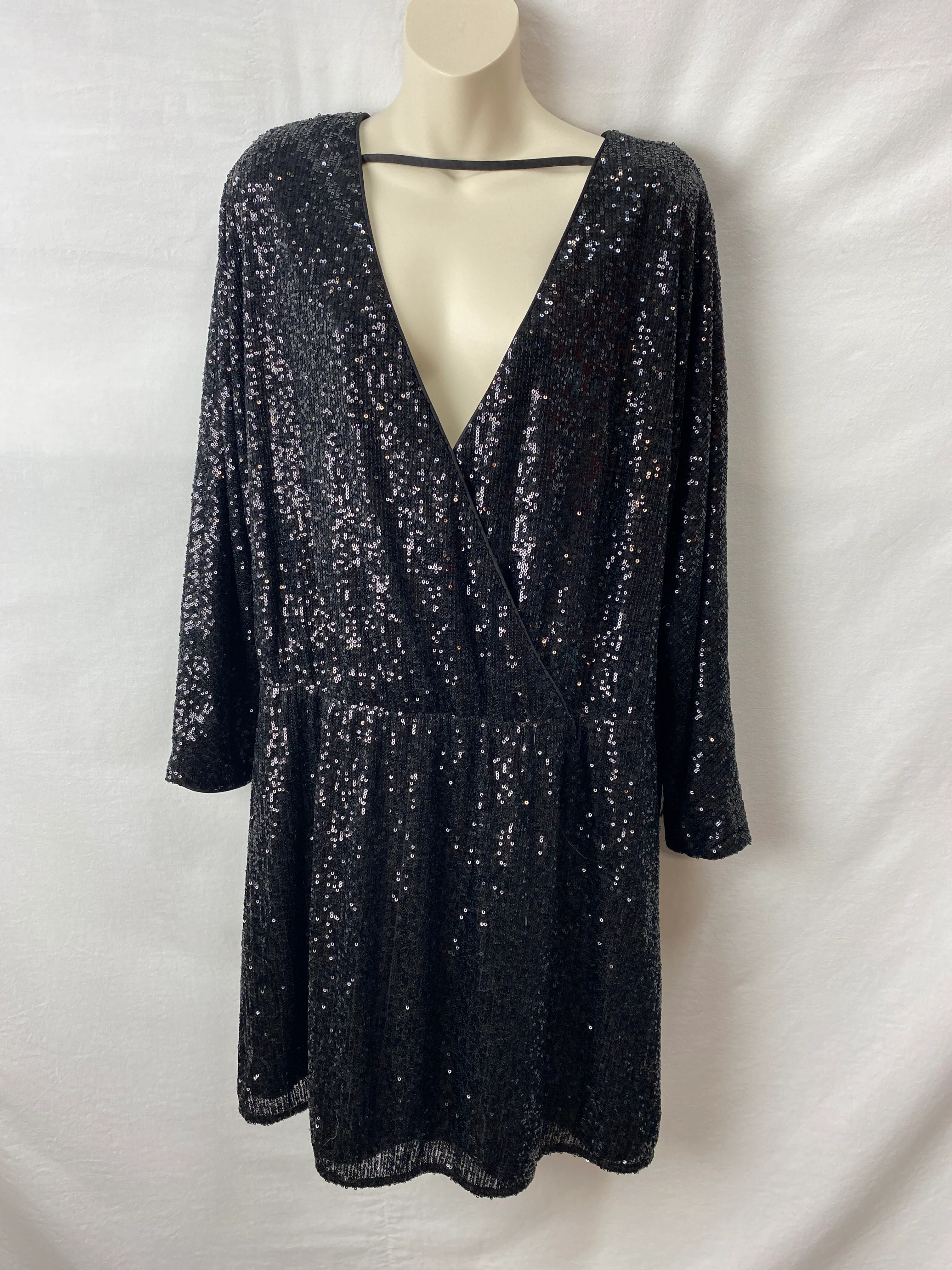 Forever New Curve Womens Dress Size 22