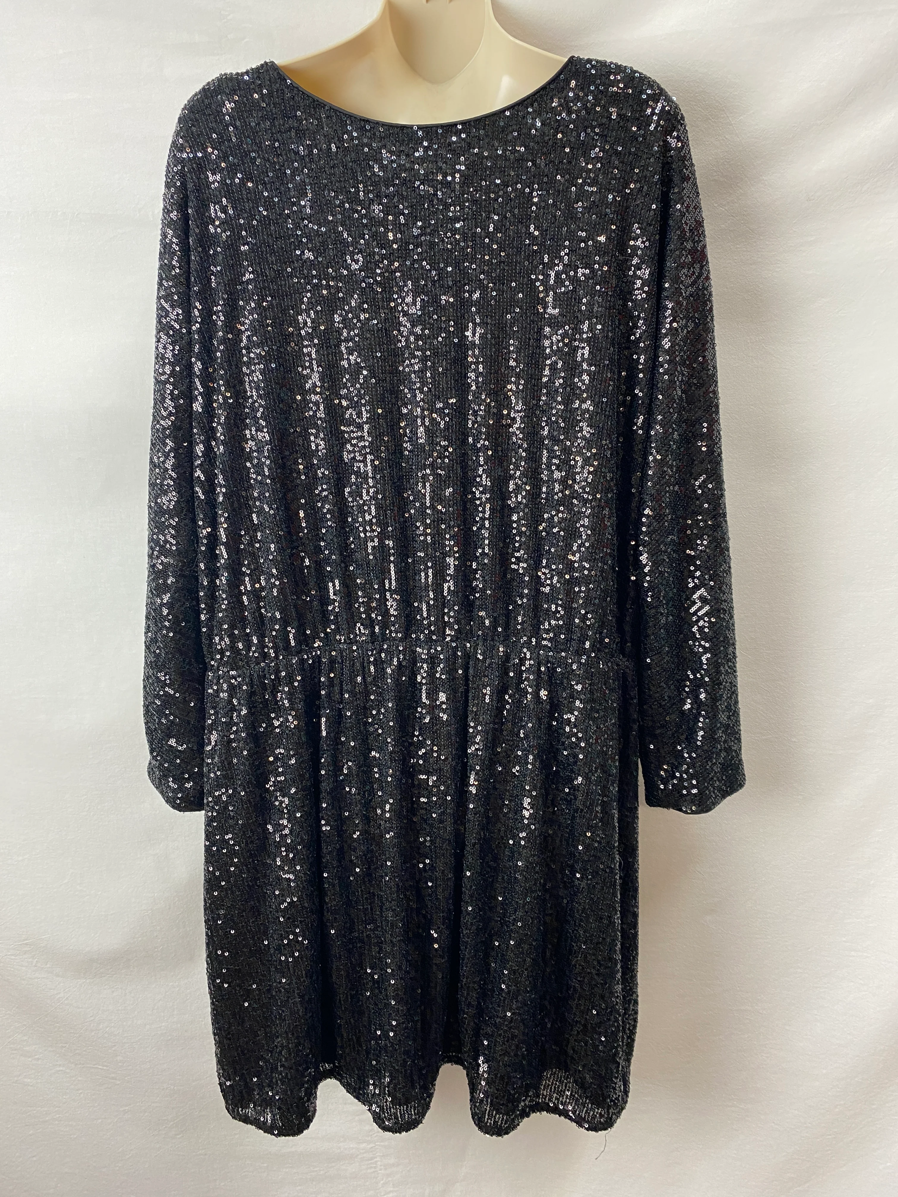 Forever New Curve Womens Dress Size 22 - Image 2