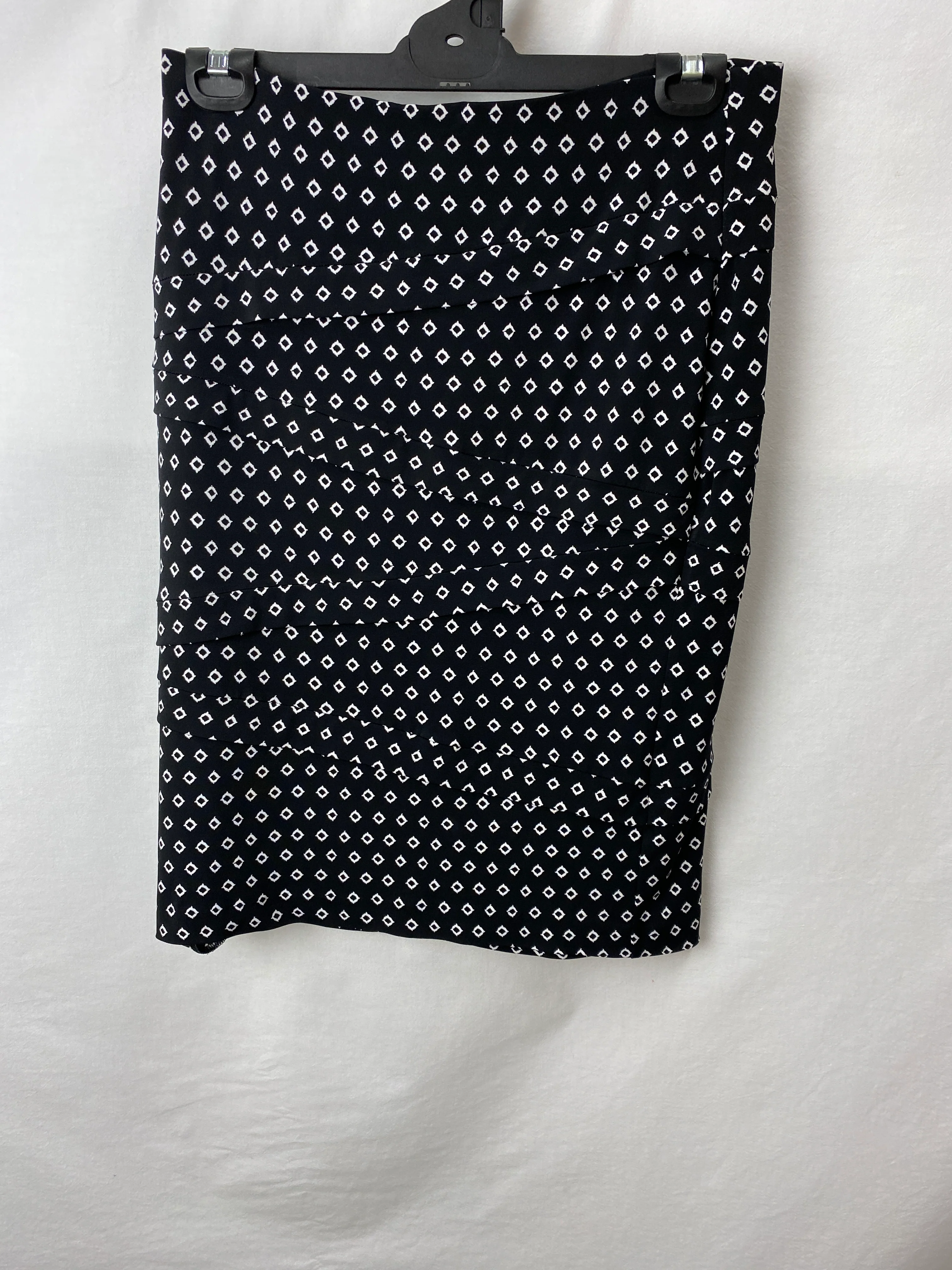 Jacquie Womens Skirt size 10