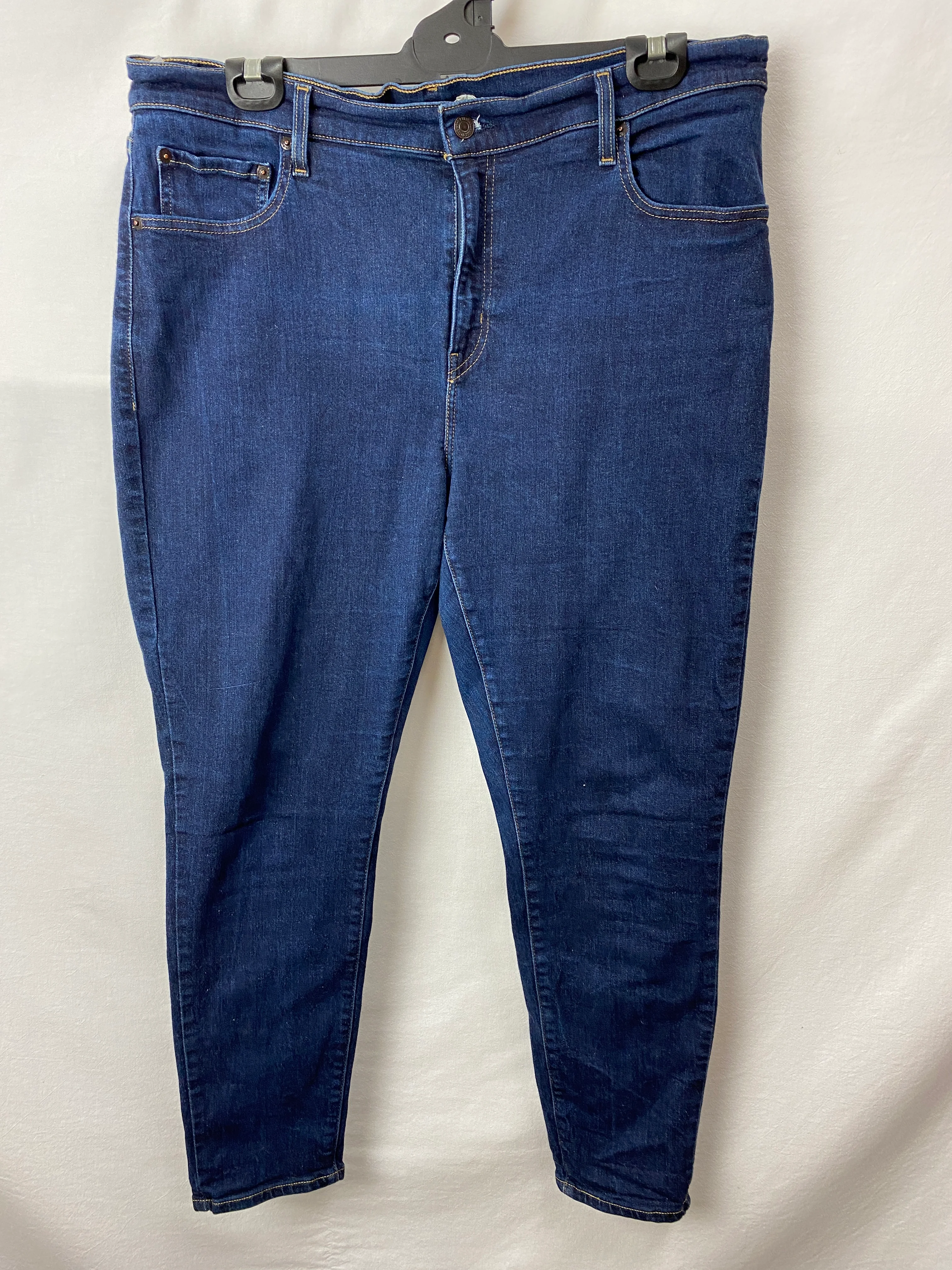 Levis Womens 721 High Rise Skinny Pants Size 18W