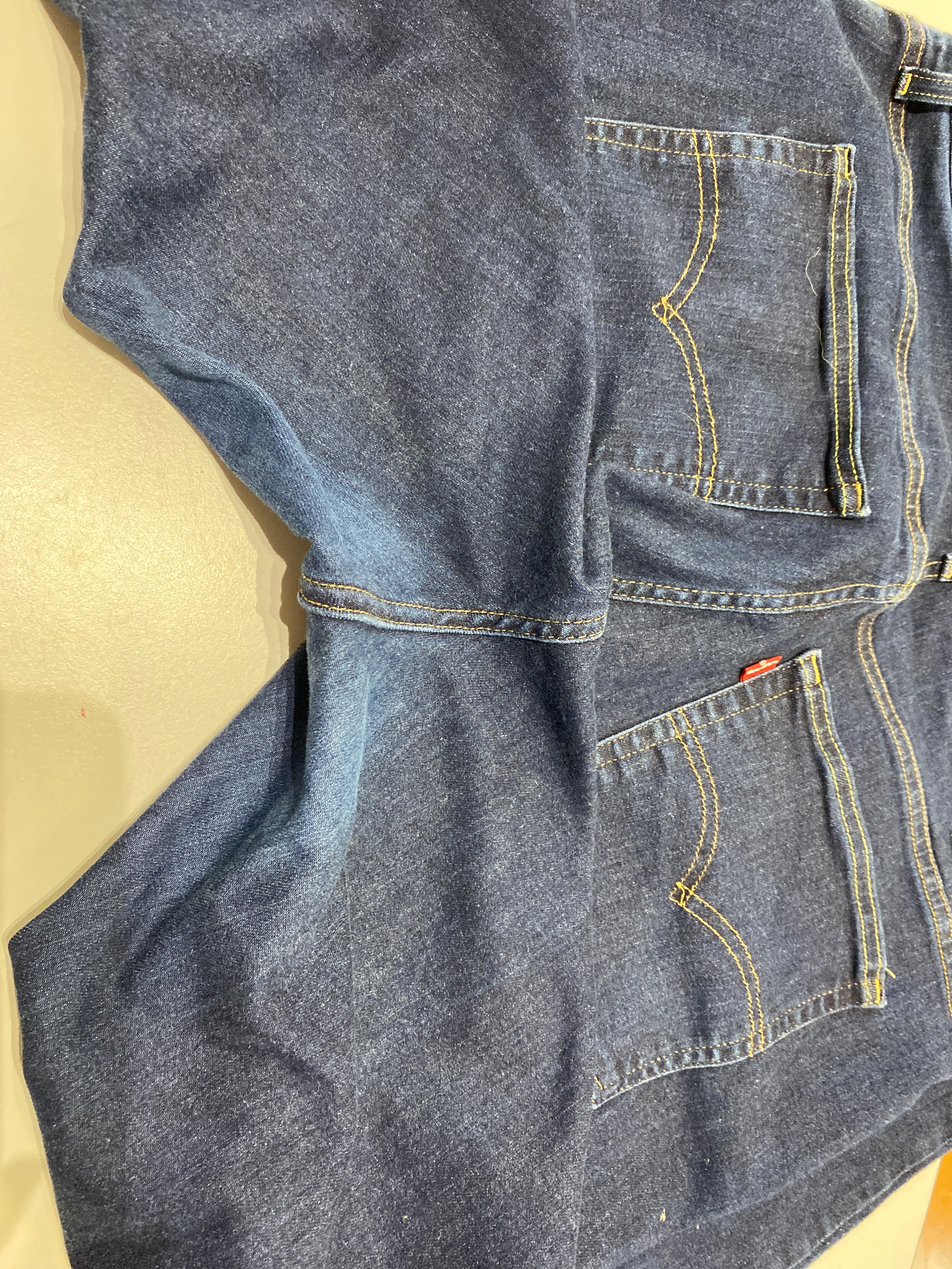 Levis Womens 721 High Rise Skinny Pants Size 18W - Image 3