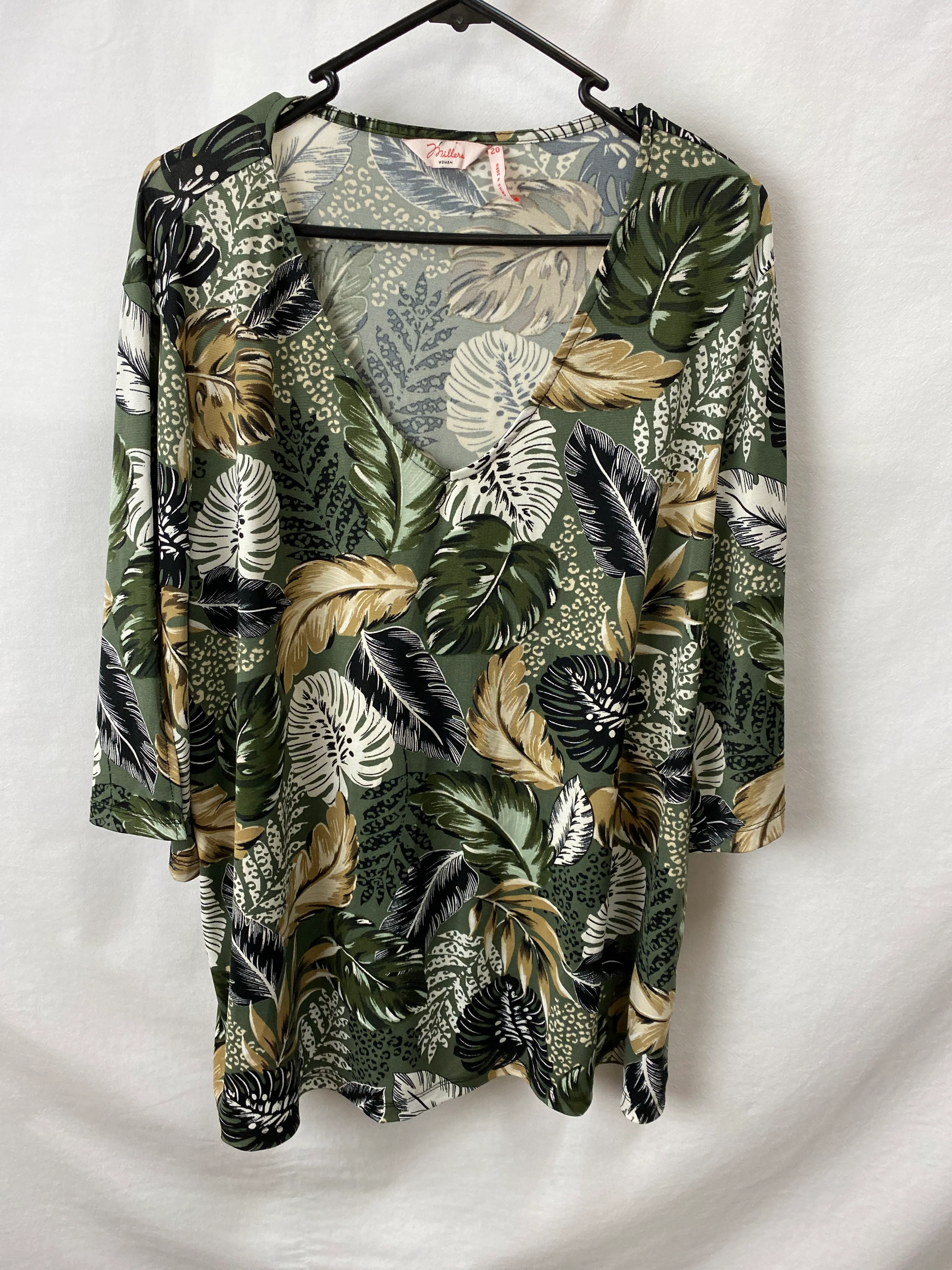 Millers Womens Top Size 20