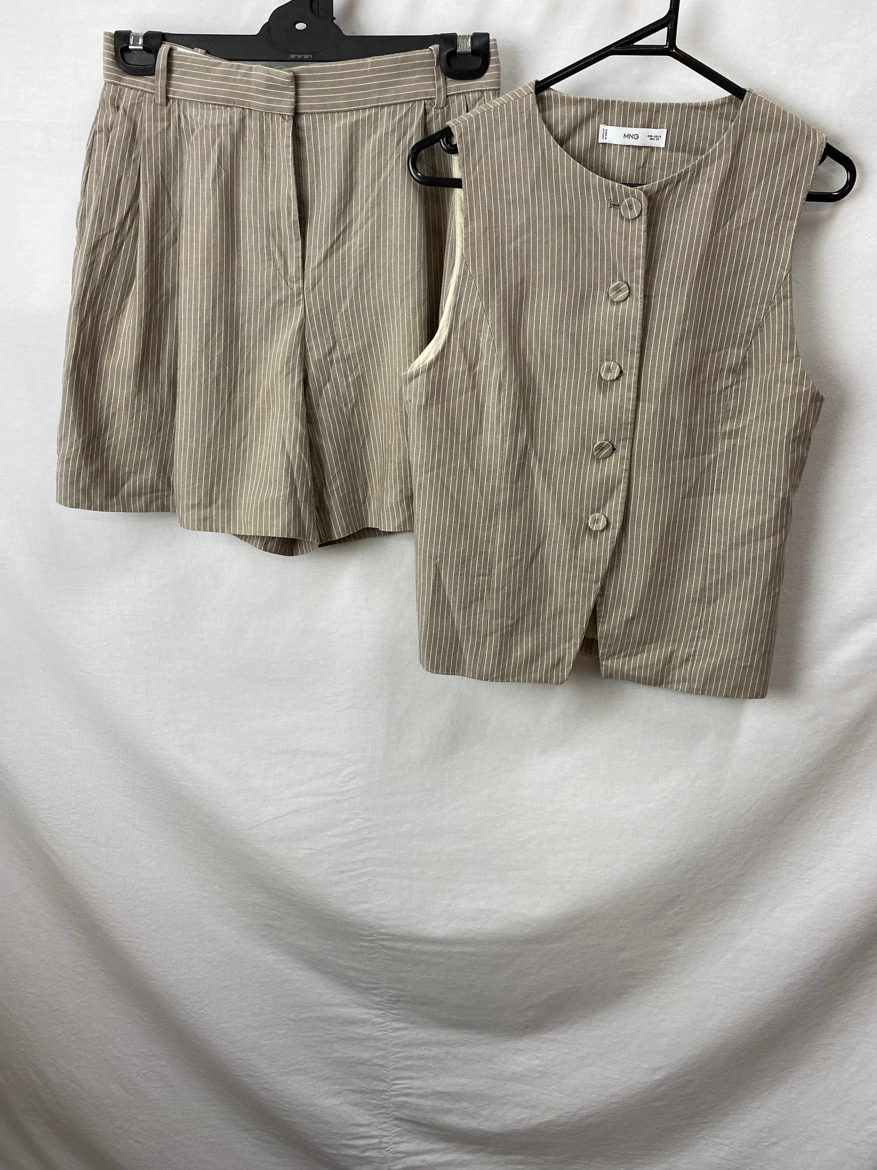 MNG Womens Shorts and Top Size USA 4