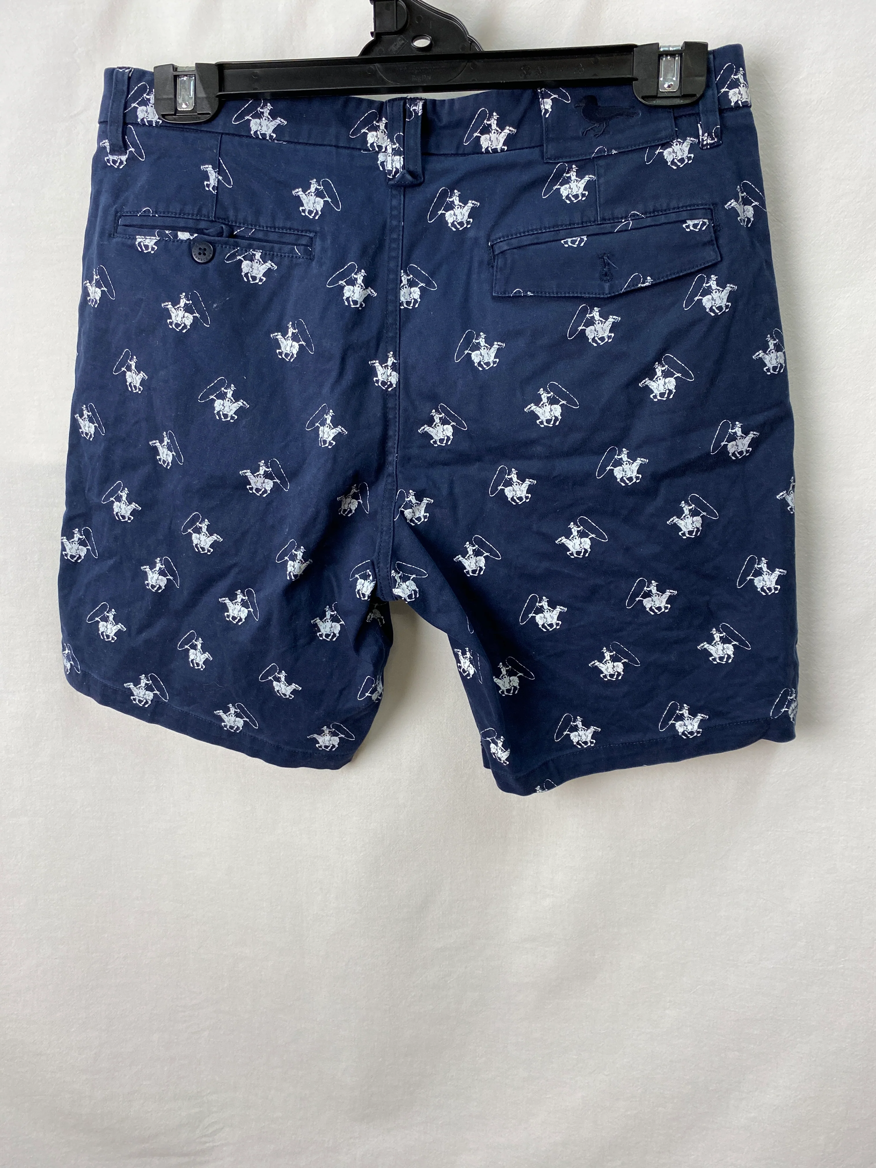 Modern Amusement Mens Shorts Size 34 - Image 2