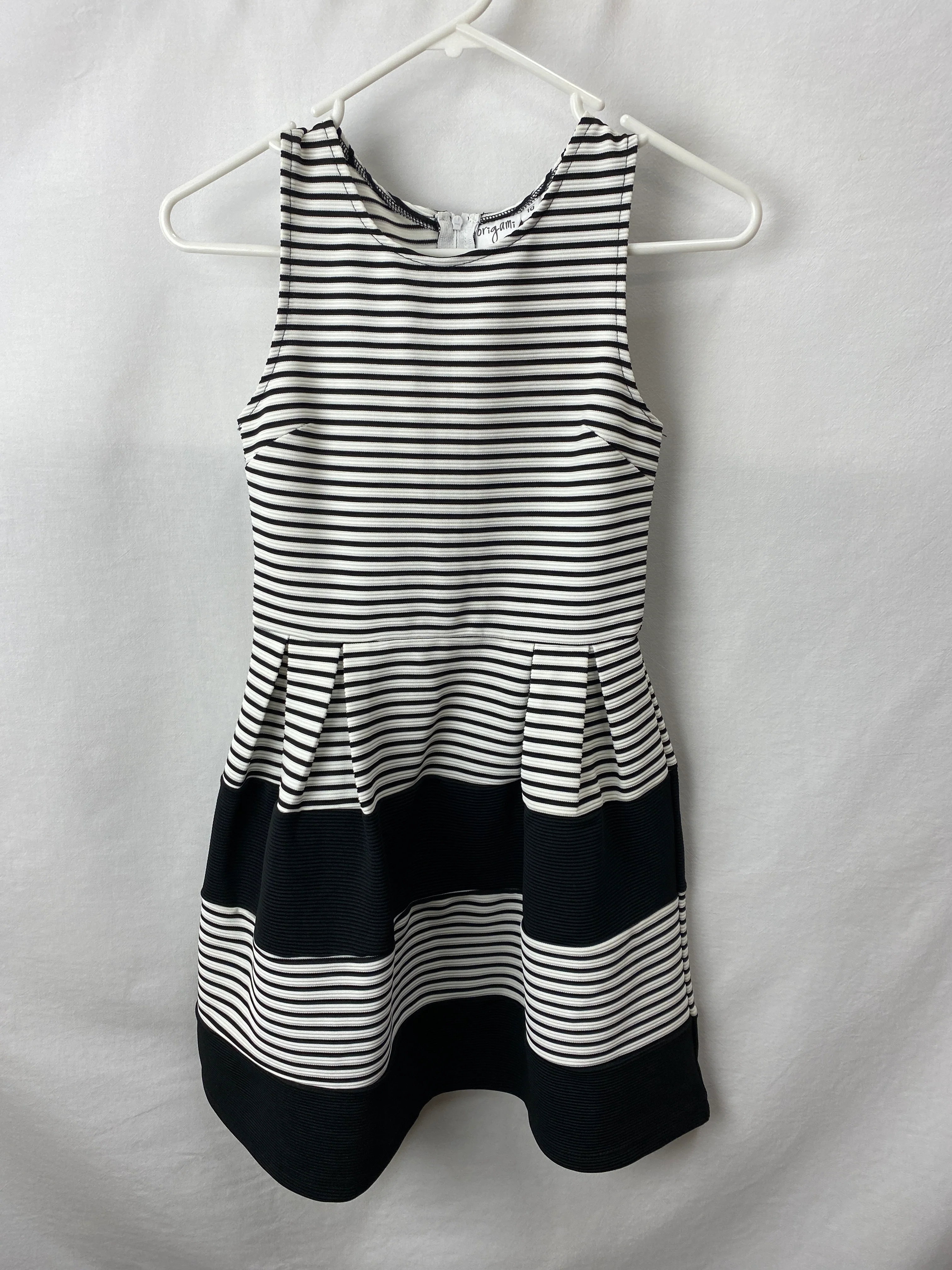 Origami Girls Dress Size 10 BNWT