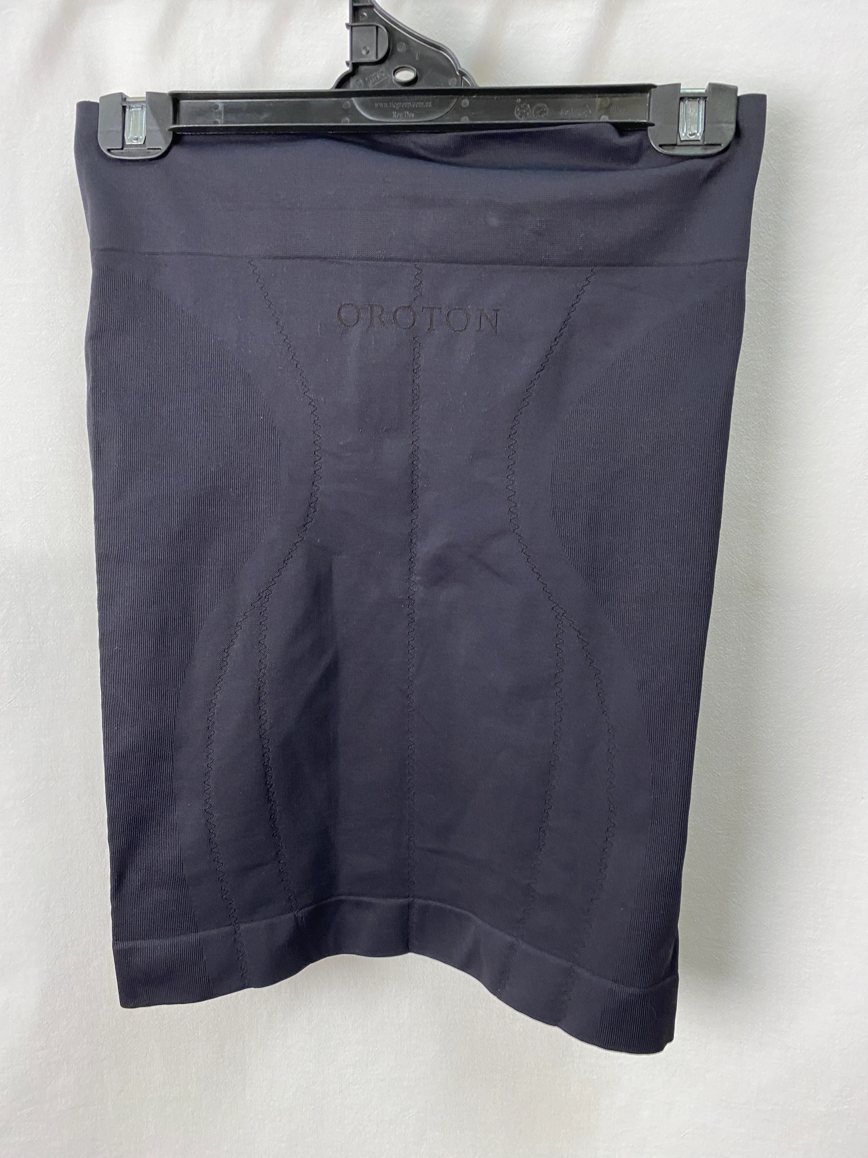 Oroton Womens Luxe Half Slip Skirt Size L BNWT RRP$79.95 - Image 2