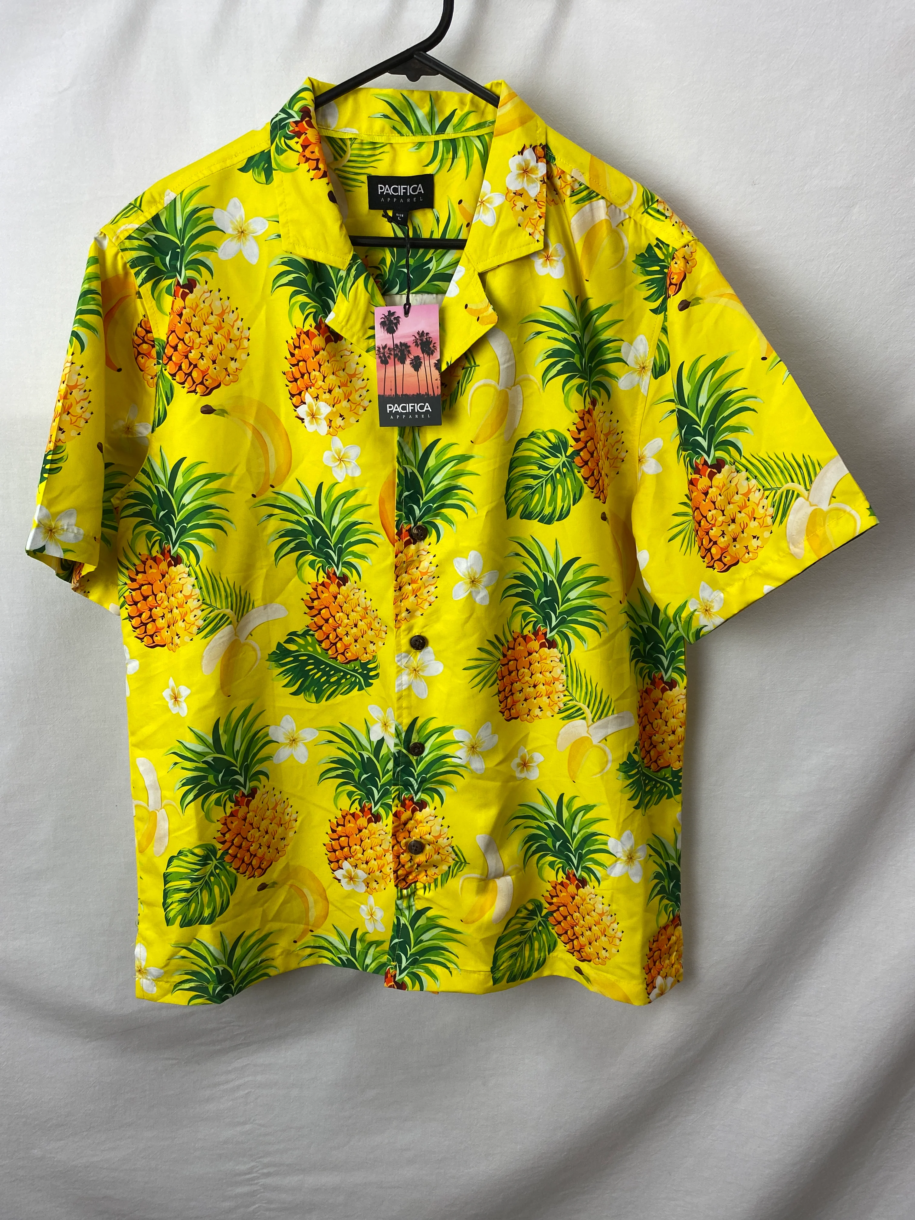 Pacifica Apparel Mens Shirt Size L BNWT