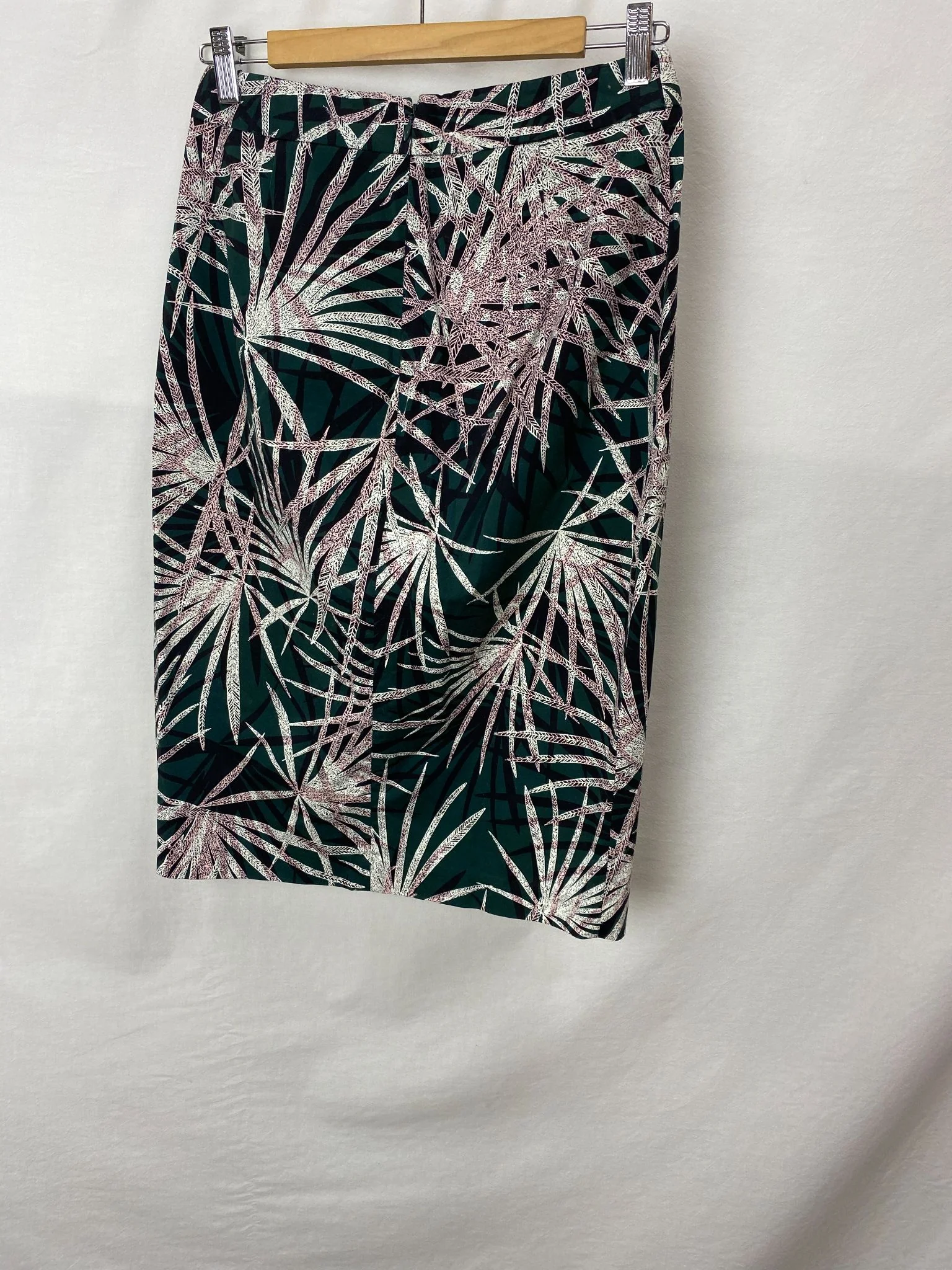 Saba Womens Skirt Size 8 - Image 2