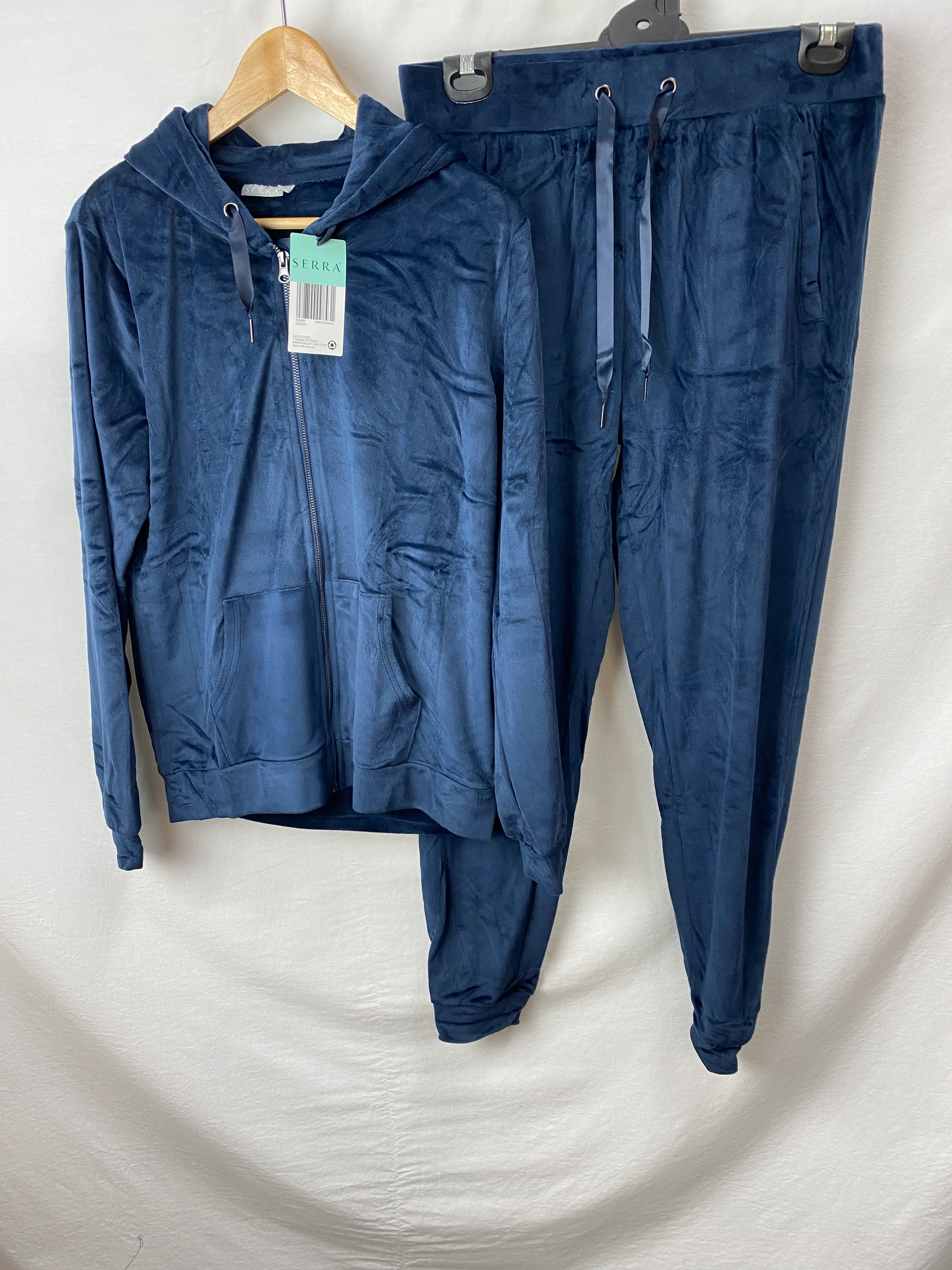 Serra Womens Pants & Jacket Size 12 BNWT