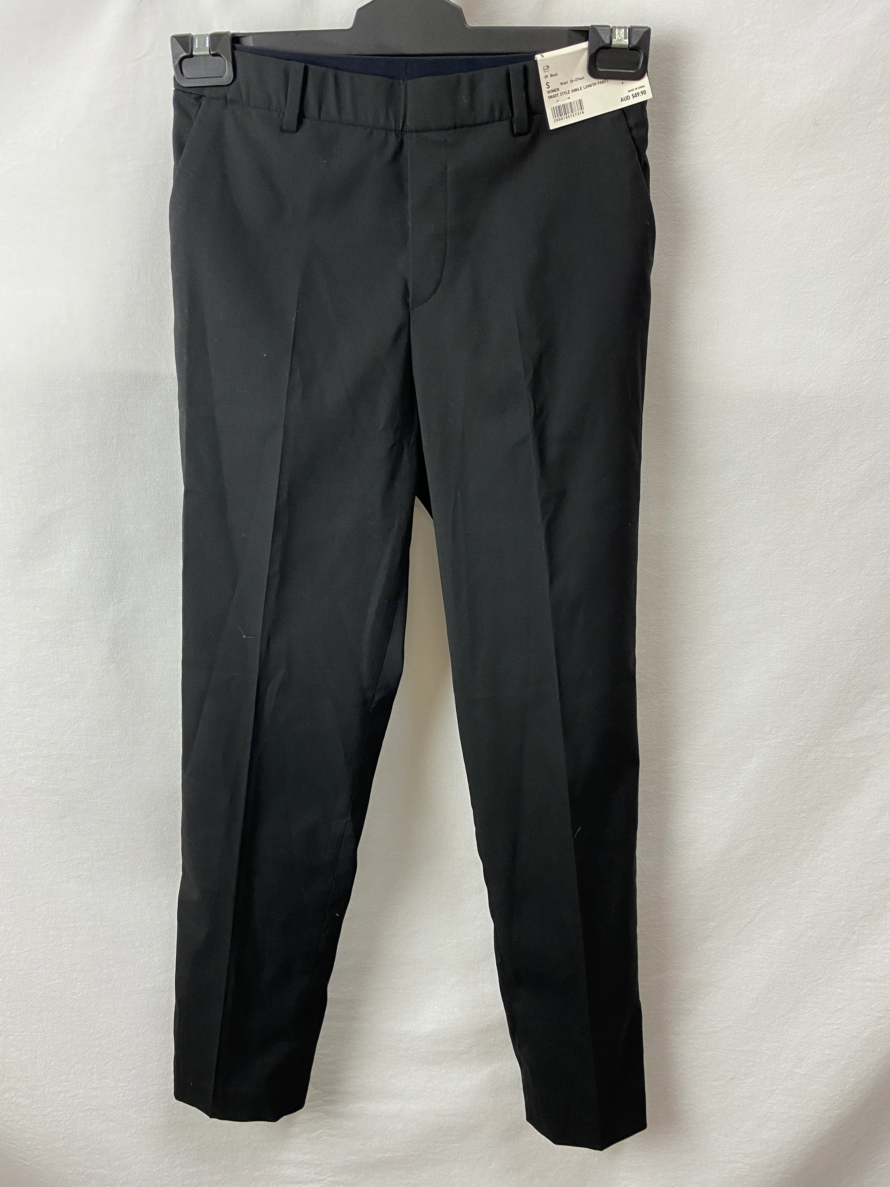 Uniqlo Womens Pants Size S BNWT Waist 26-27 inch