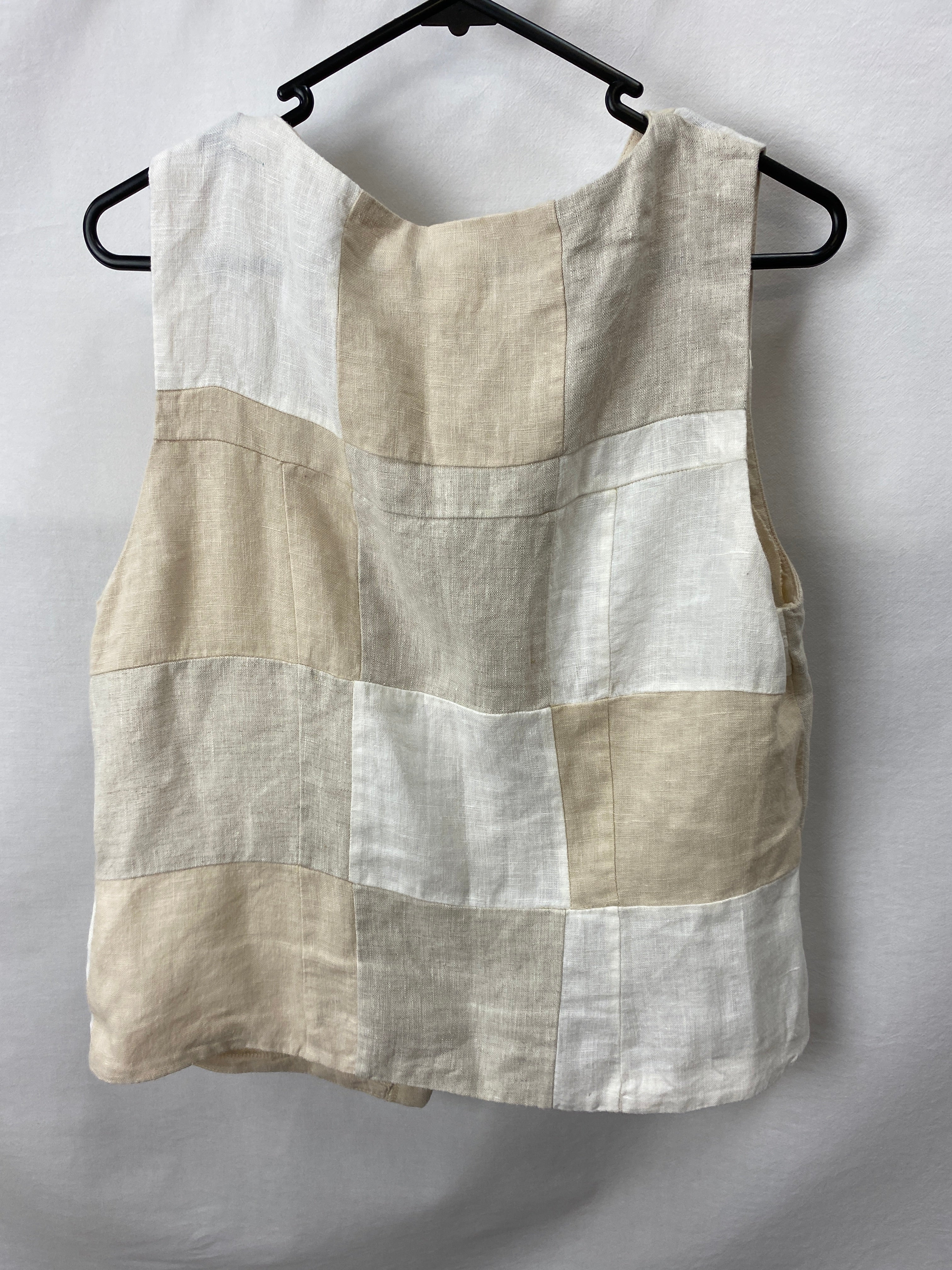 VRG GRL Womens Top Size 10 - Image 2