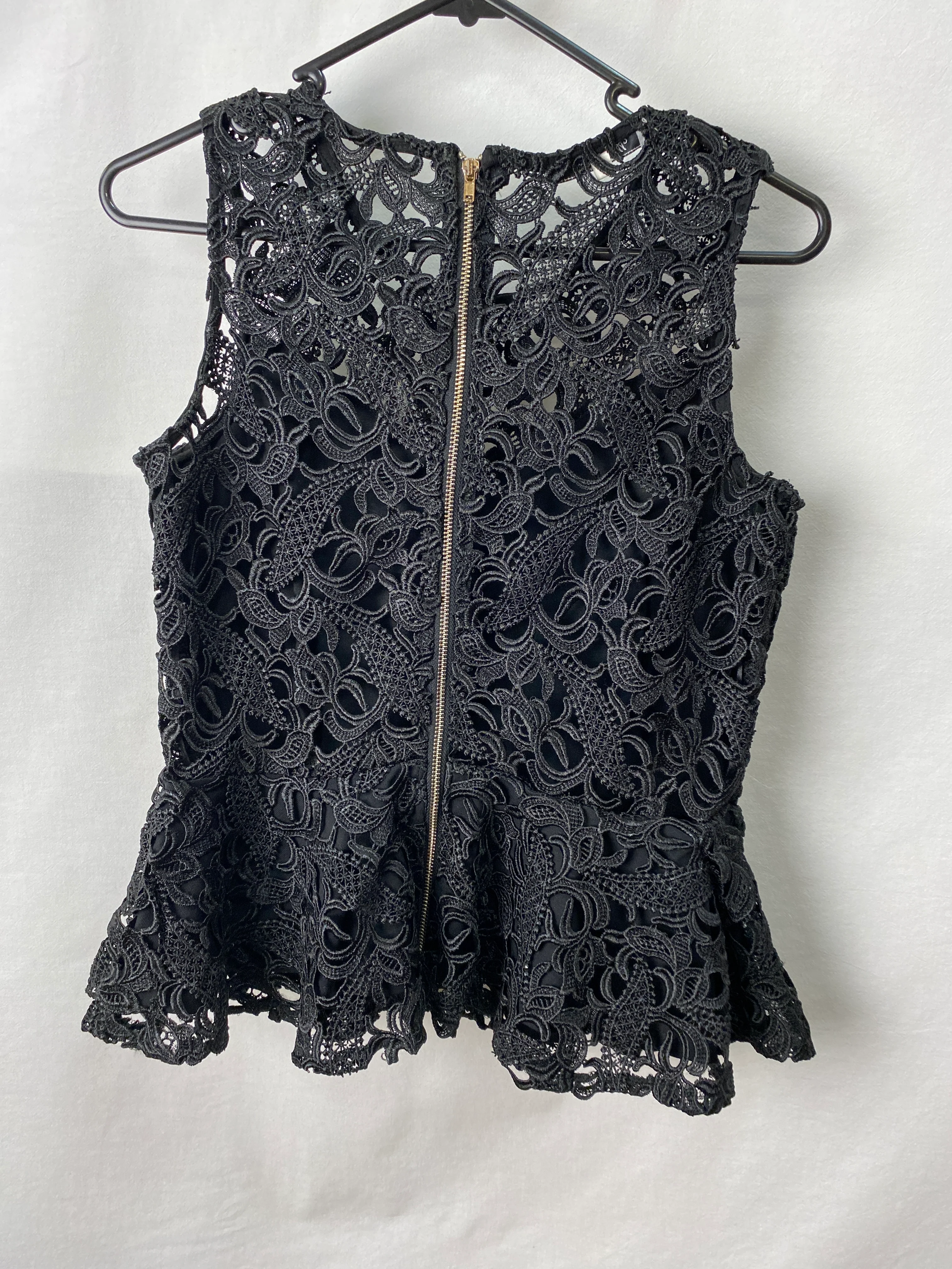 Wild Orchid Womens Top Size 12 - Image 2
