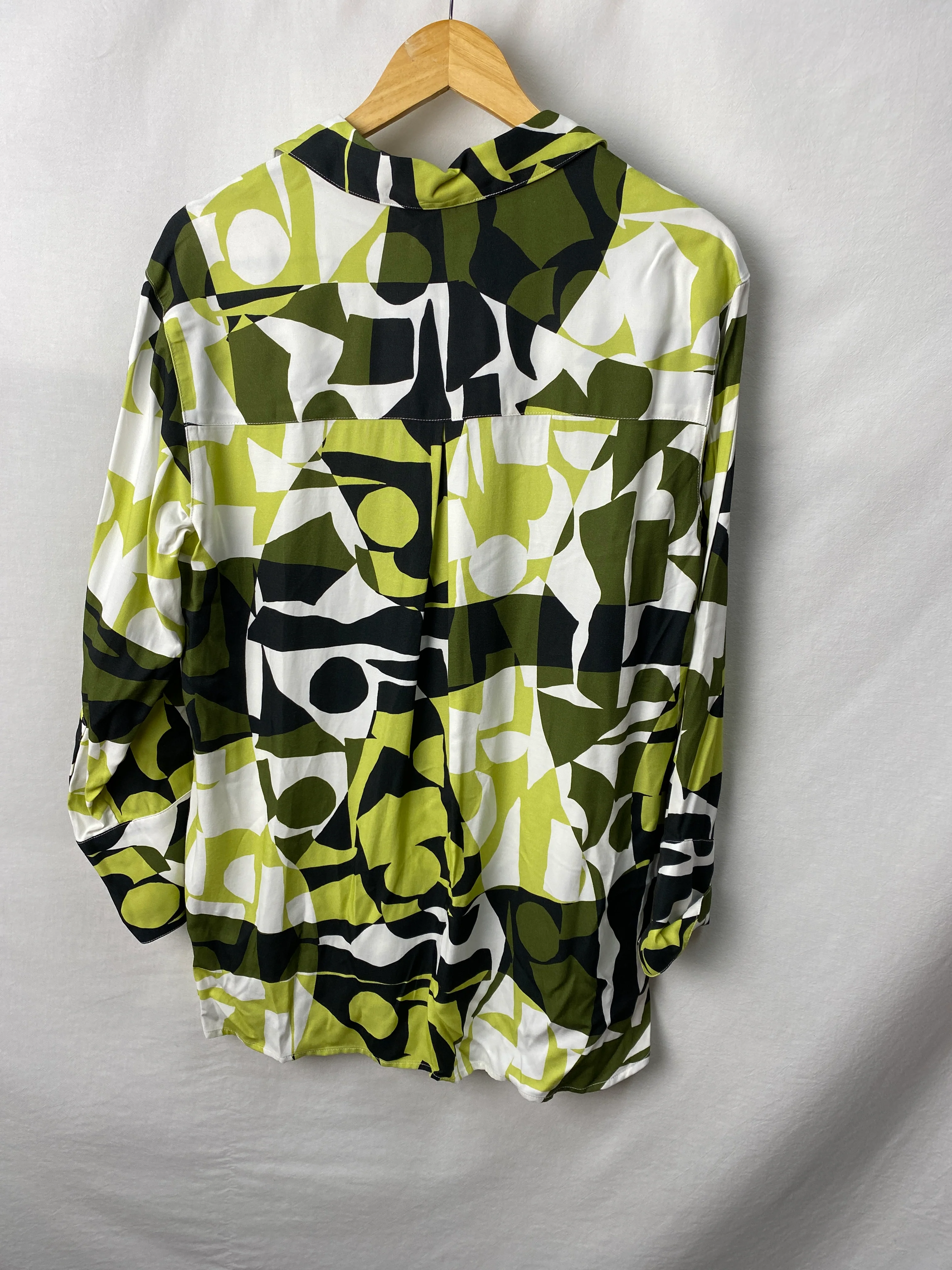 Yarra Trail Womens Top Size 10 BNWT RRP $129.00 - Image 2