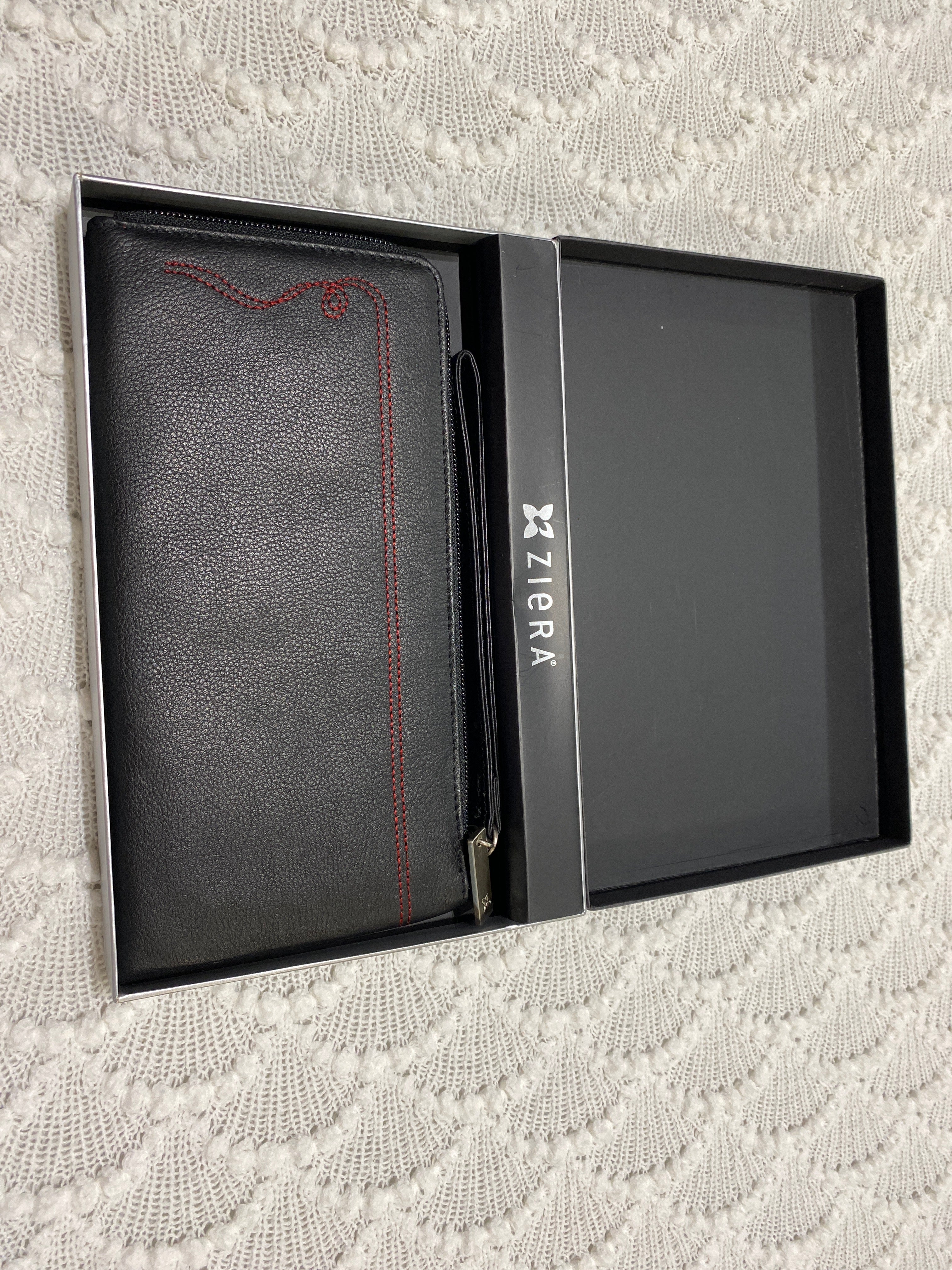 Ziera Womens Wallet BNWT